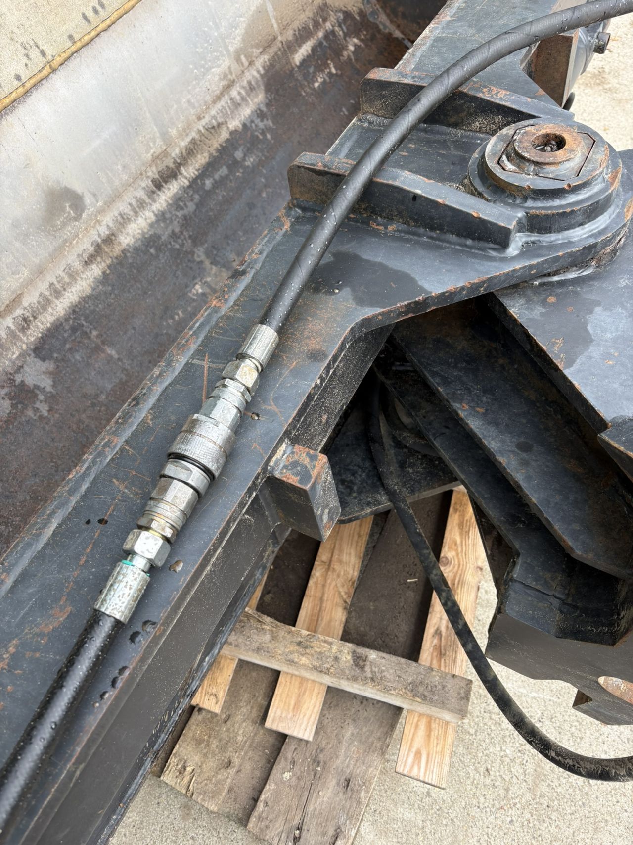 CW30 Kantelbak grondbak KB-KL12-2000 – 2019 MN Matt Nielen