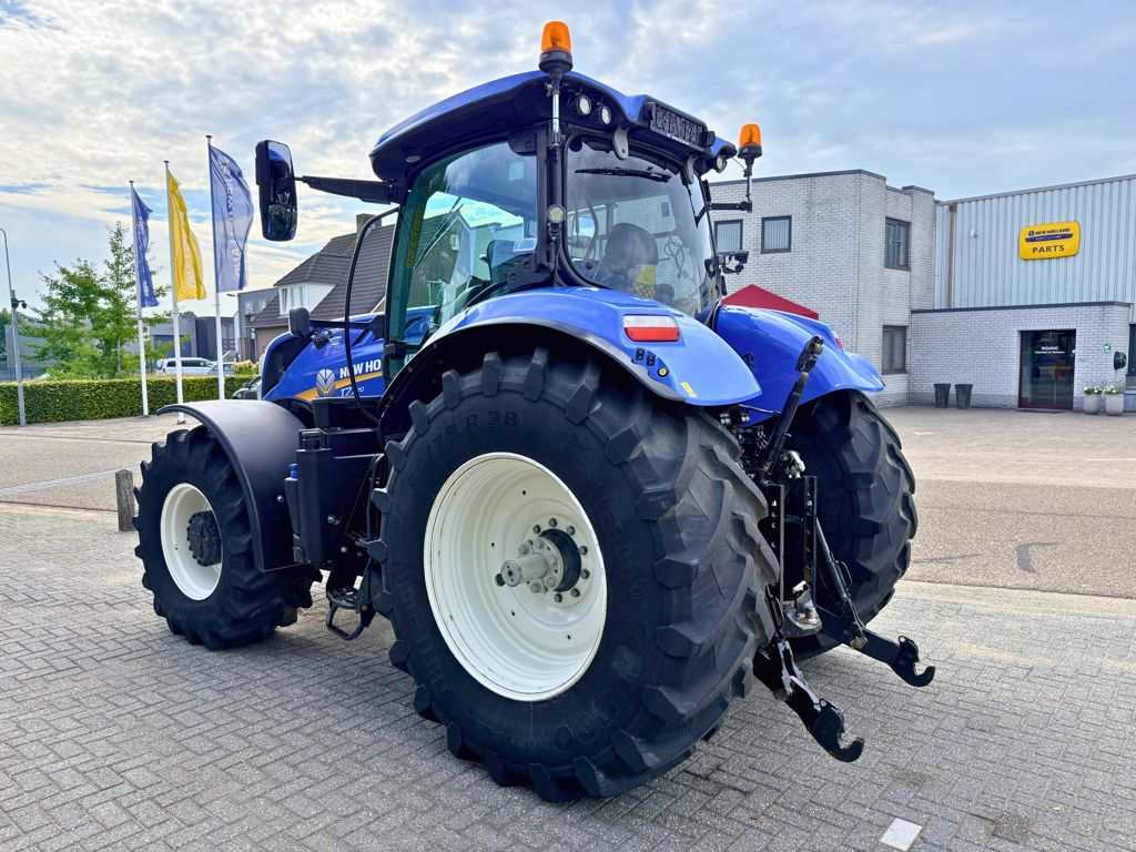 New Holland T7.270 Auto Command MY18 GPS