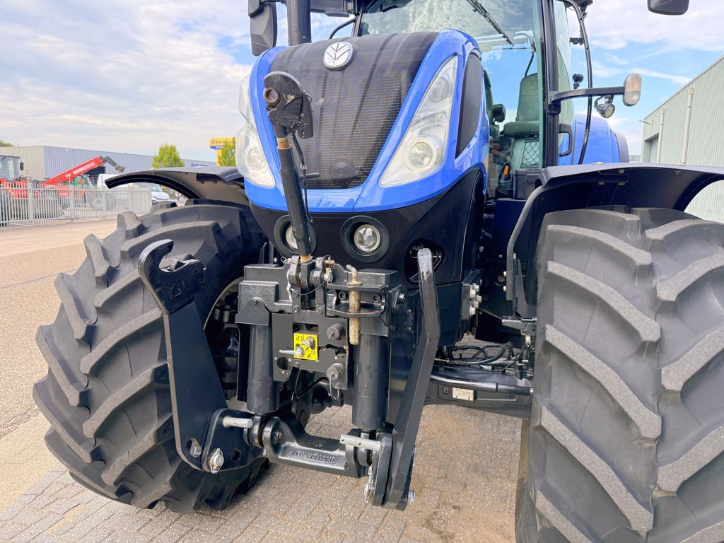 New Holland T7.270 Auto Command MY18 GPS