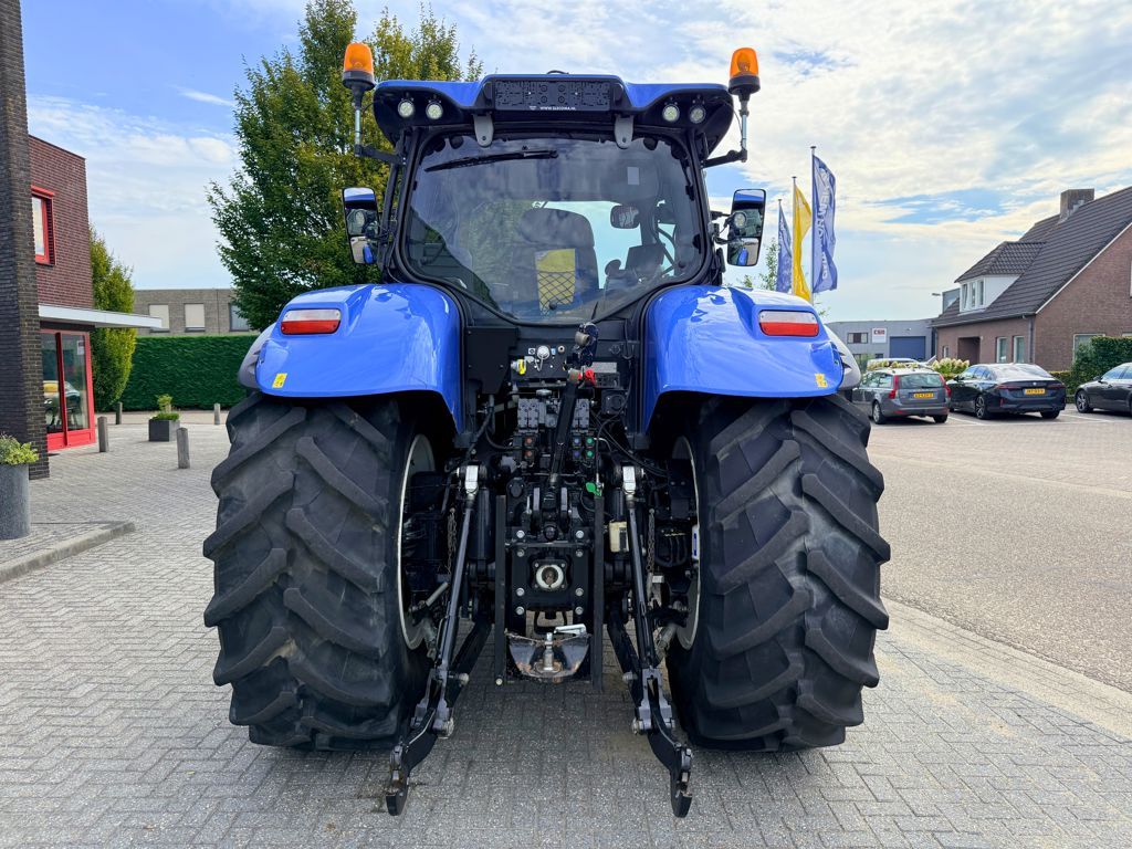 New Holland T7.270 Auto Command MY18 GPS