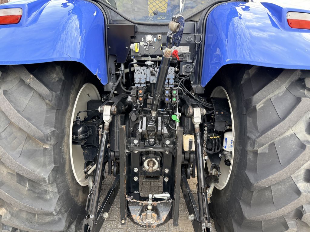 New Holland T7.270 Auto Command MY18 GPS