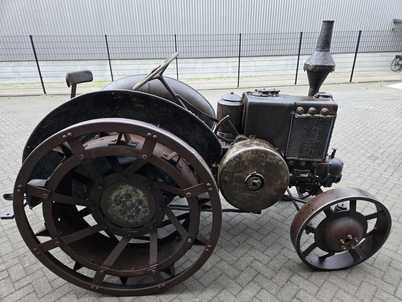 Bulldog Lanz Lanz Bulldog HN1 12/20