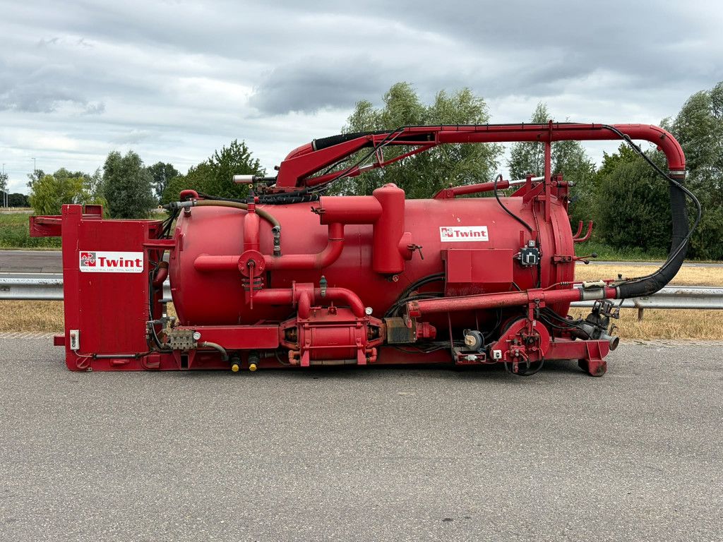 Ravo Twint Vacuum tank