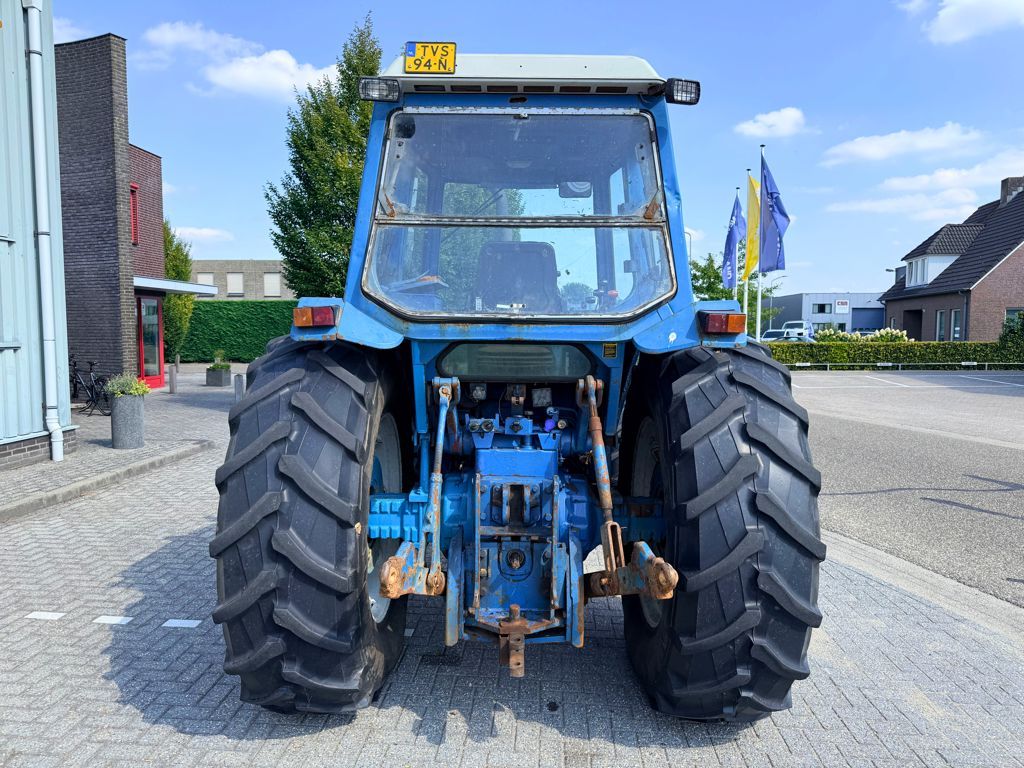 Ford TW-30 4WD