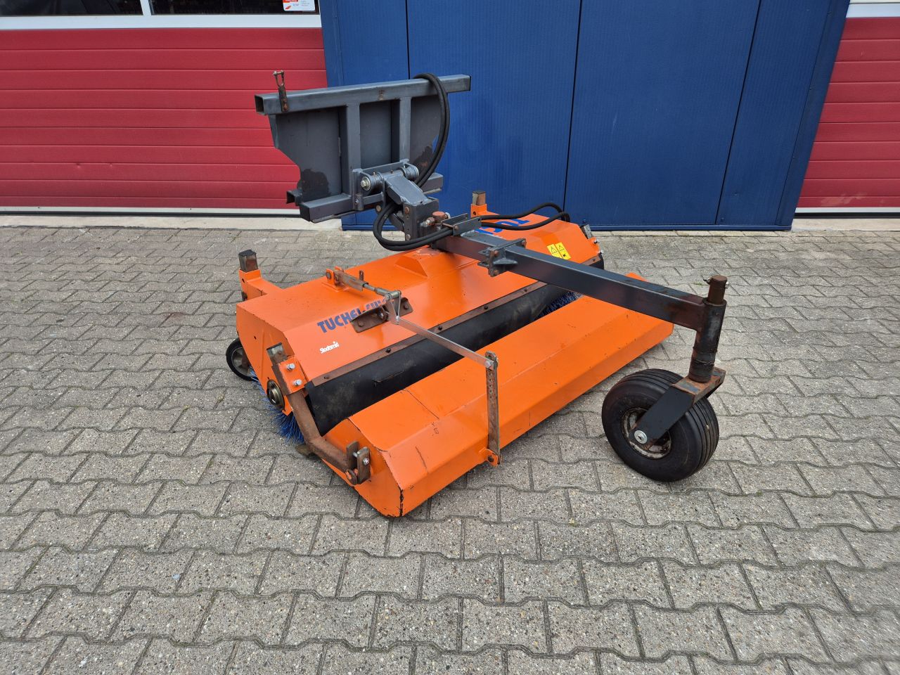 TUCHEL ECO 520 - 150 VEEGMACHINE SCHAFFER SHOVEL PRIJS MARGE