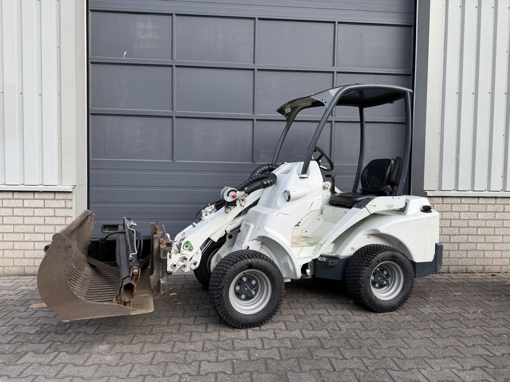 Avant 523 gebruikte loader | mini shovel