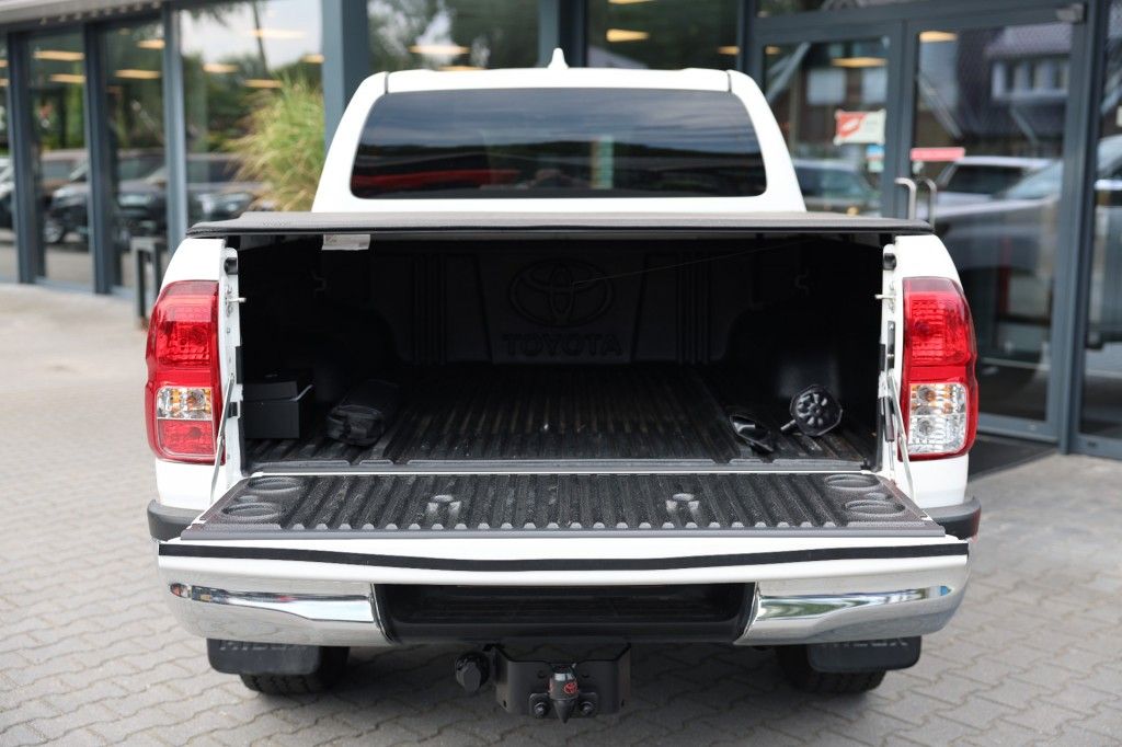 Toyota Hilux 2.4 D-4D DUBBEL CABIN PROFESSIONAL 2 ZITS 4WD VAN