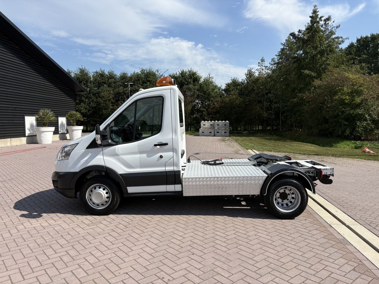 Be trekker FORD TRANSIT 9.8 ton EURO 6 (13.081 KM (128)