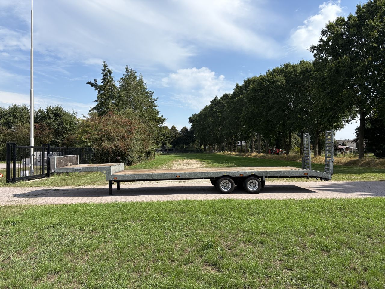 Be oplegger semi dieplader 10 TON Veldhuizen