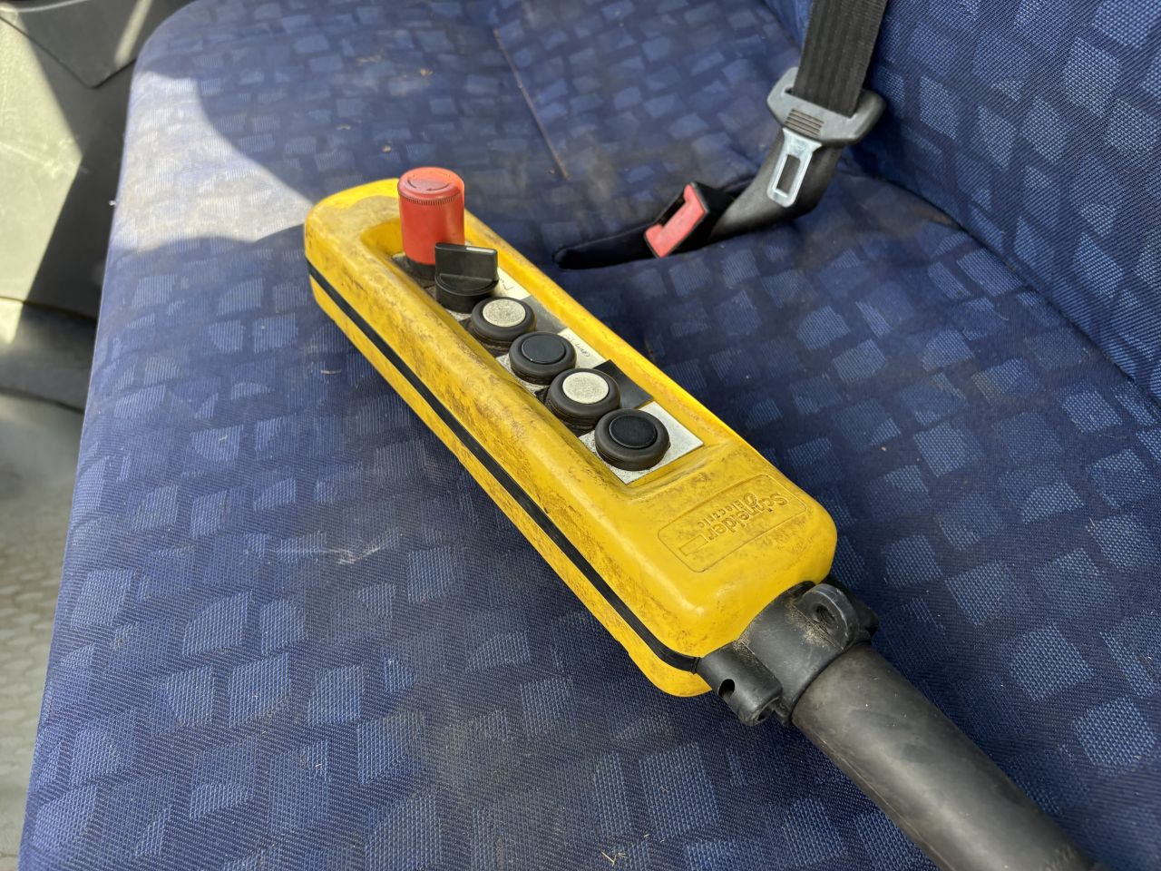 Be trekker iveco 40C15 clixtar botsabsorbers (N1)