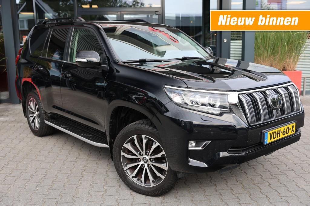 Toyota Landcruiser 150 2.8 D-4D 5DRS EXECUTIVE A/T VAN