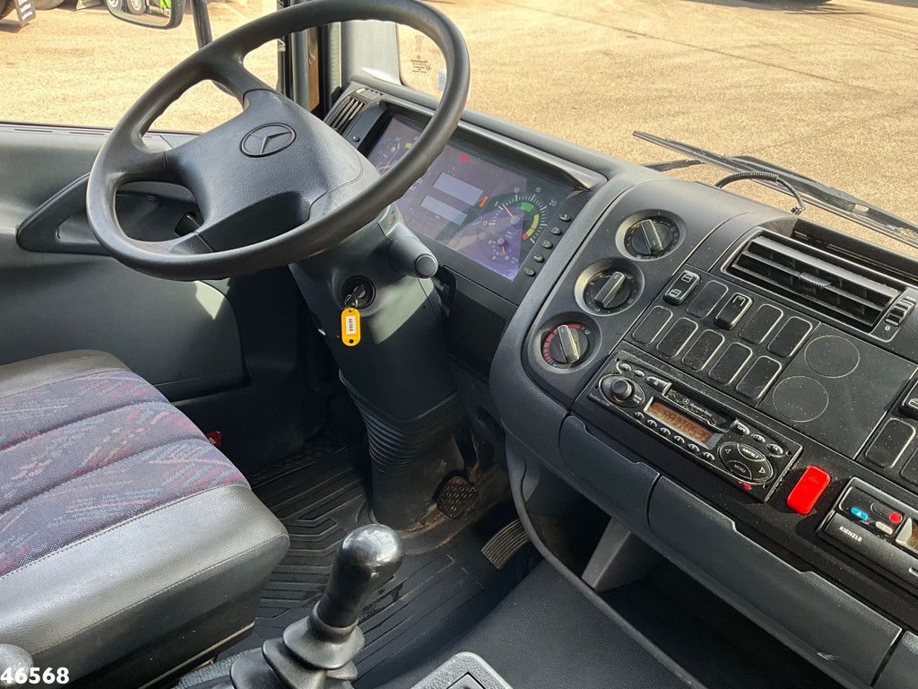 Mercedes-Benz Atego 818 Fassi 4 Tonmeter laadkraan