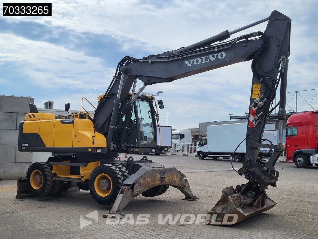 Volvo EW180 D