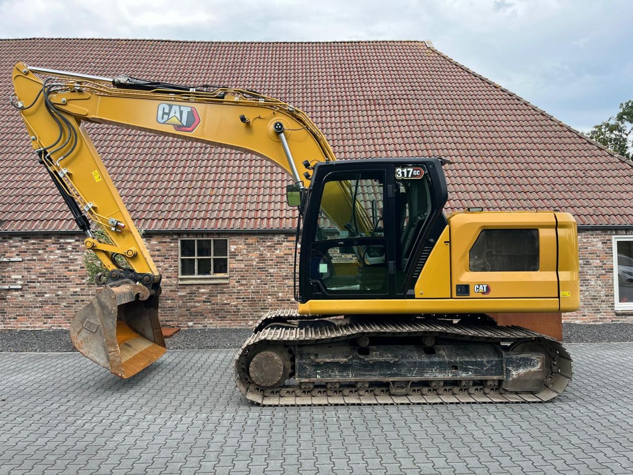 Caterpillar 317 Next Gen