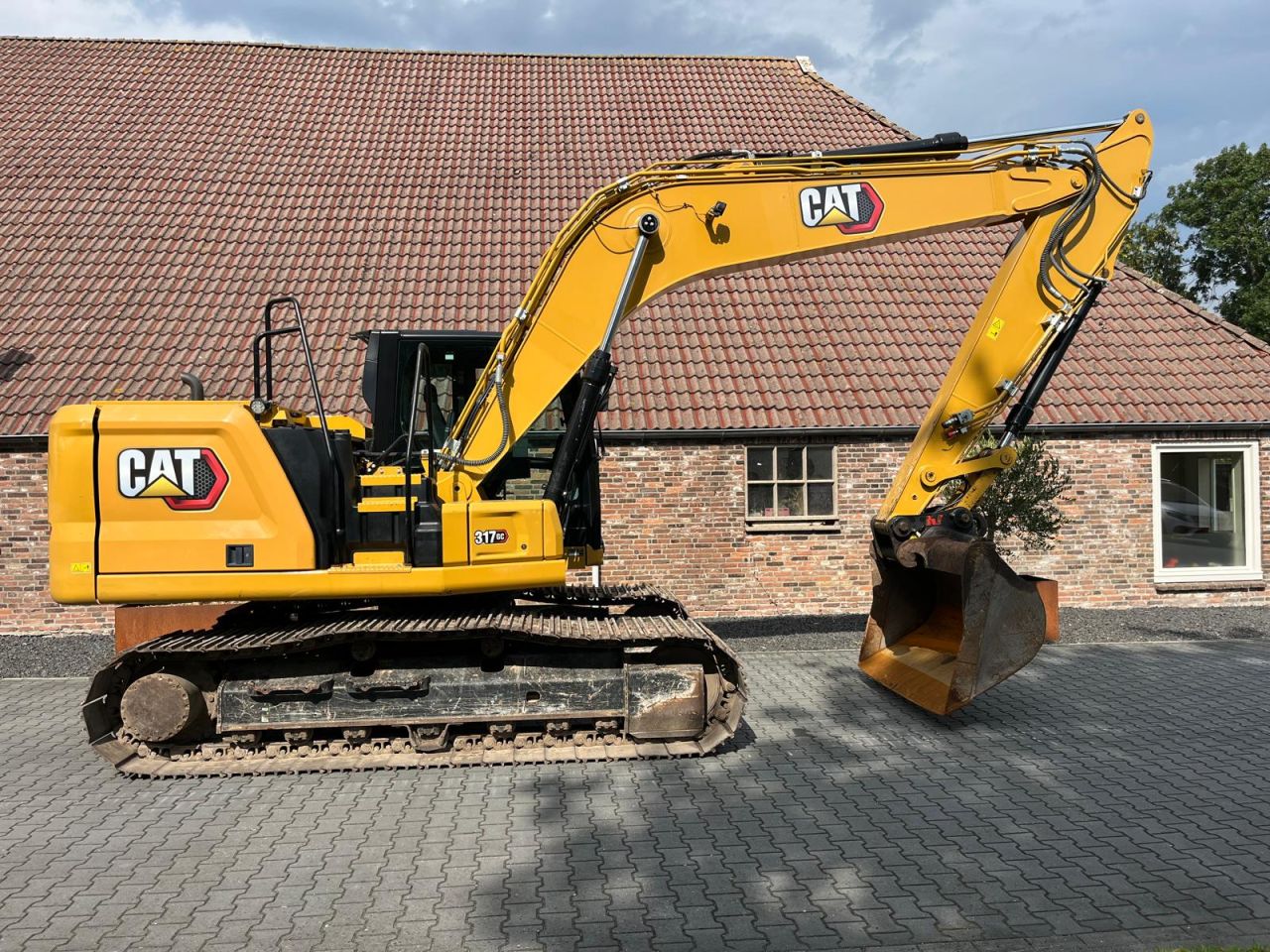 Caterpillar 317 Next Gen