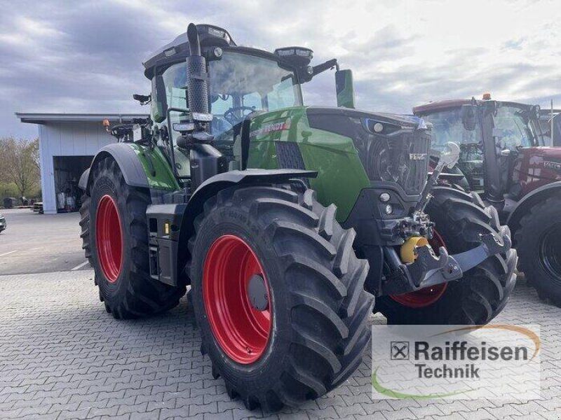 Fendt 832 Vario Profi Plus