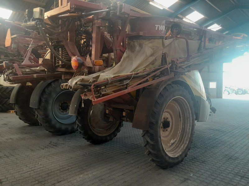 Hardi COMMANDER 3200I TWIN