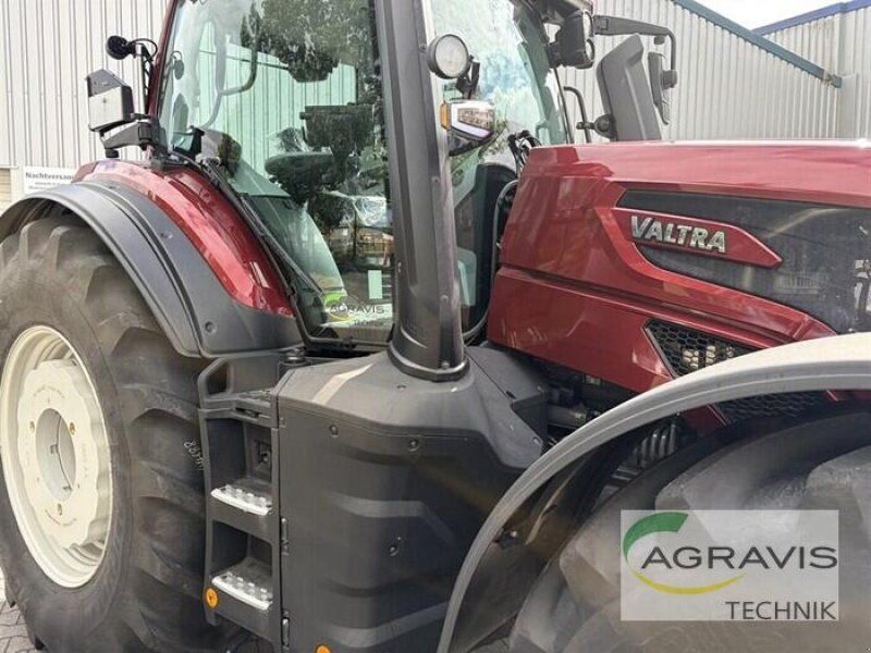 Valtra Q 305 1A9