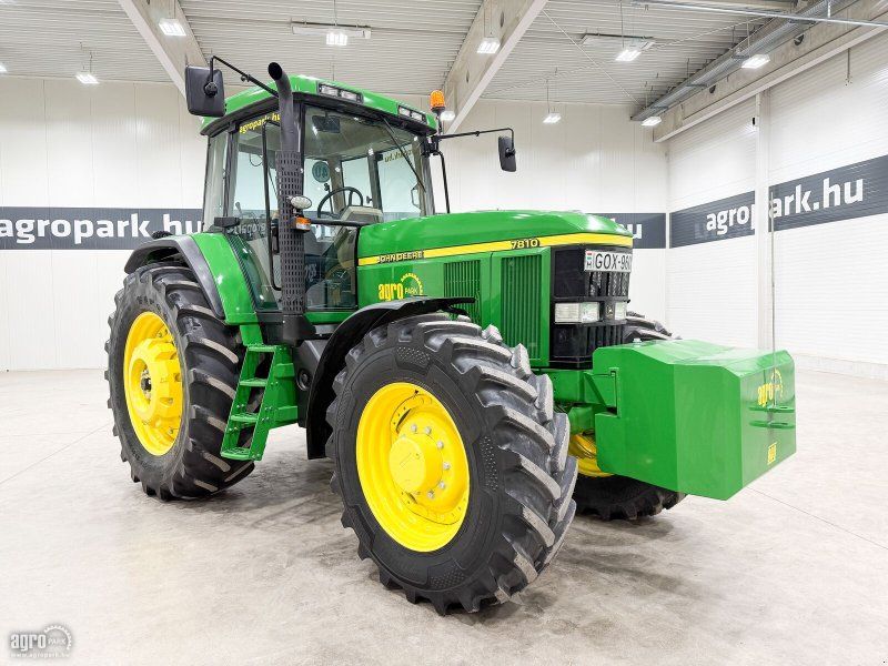 John Deere 7810
