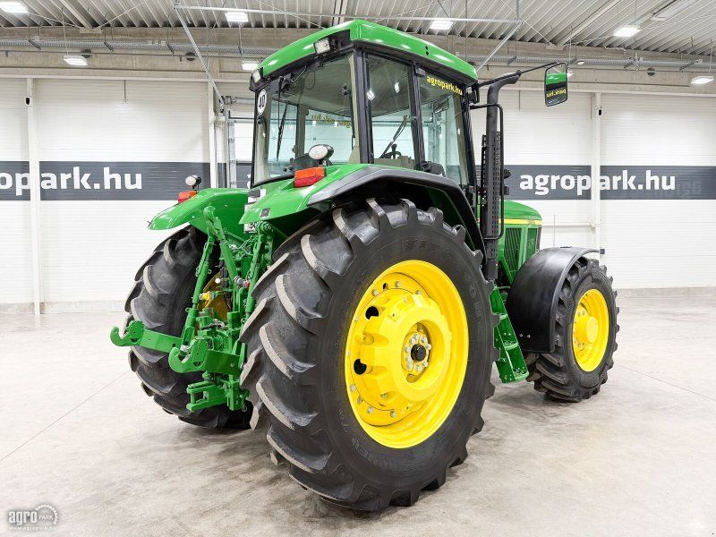 John Deere 7810