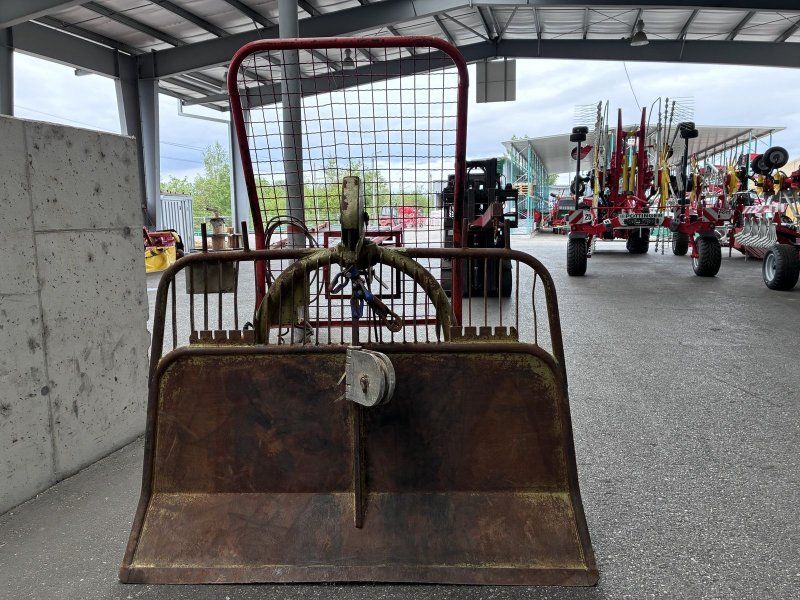 Holzknecht HS 306