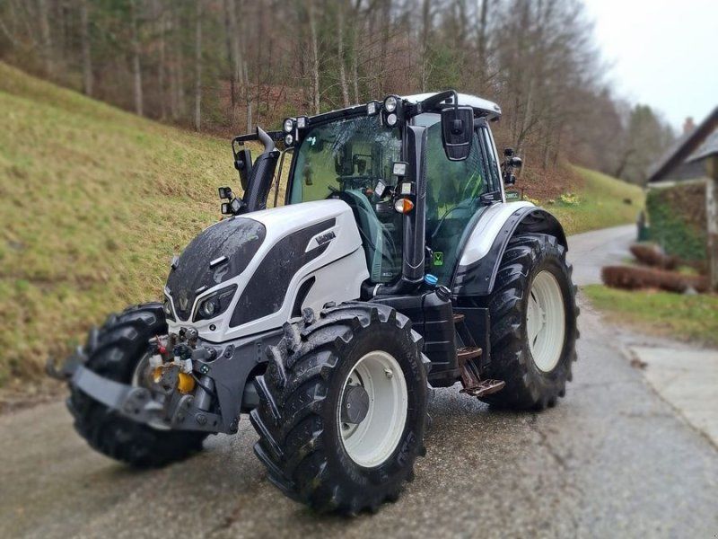 Valtra N104 HiTech