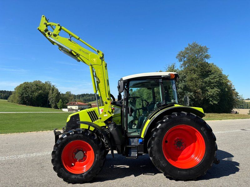 Claas Arion 420
