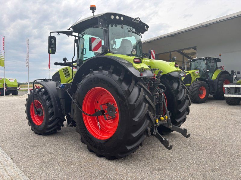 Claas Axion 870