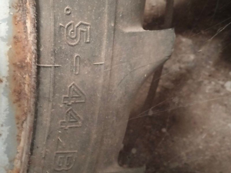 9,5 x 44