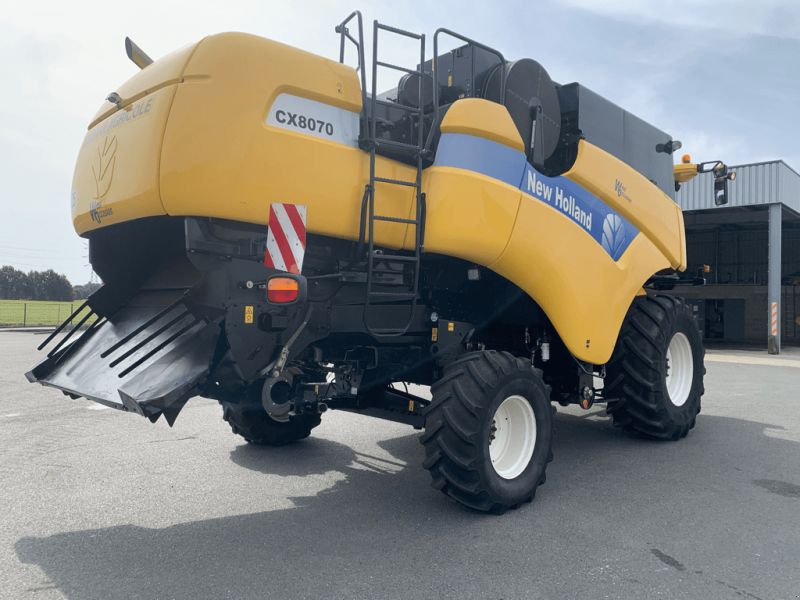 New Holland CX 8070