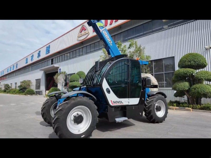 SOVOL SW735 Hoflader, Radlader