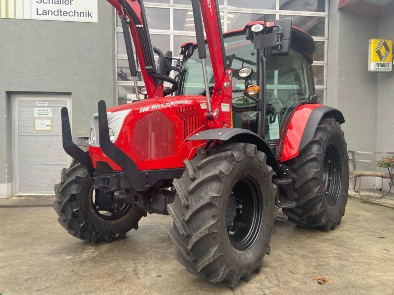 McCormick X4.080 mit Frontlader, Klima, Akion Powershuttle kostenlos!