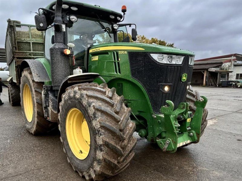 John Deere 7270R E23