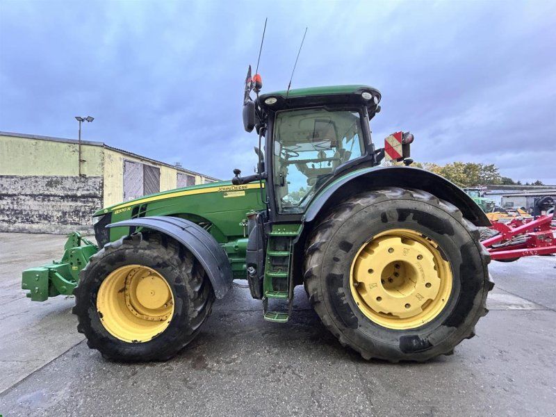 John Deere 8370R E23