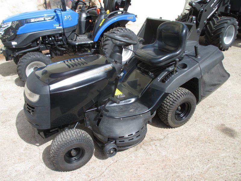Husqvarna Partner 97 HRB Top Zustand mit Schneeräumschild und Ketten