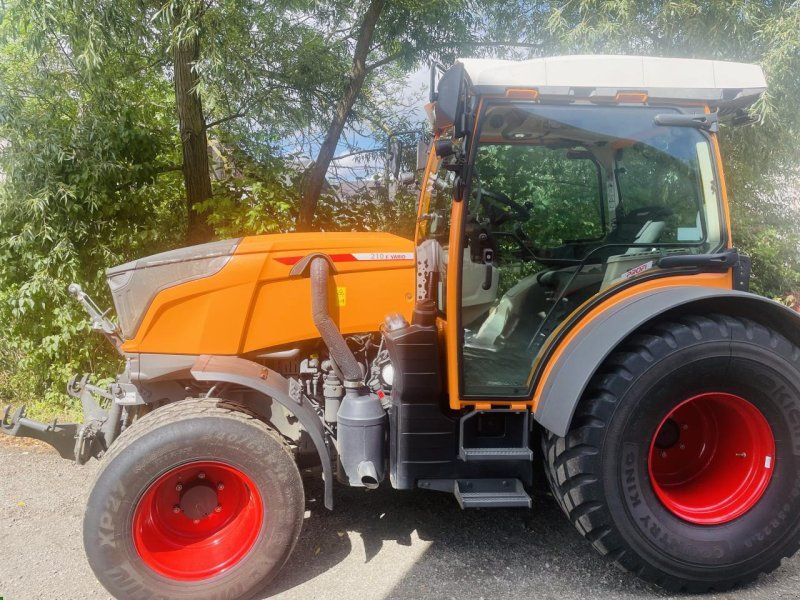Fendt 210F Vario Profi Gen3 nur 725h