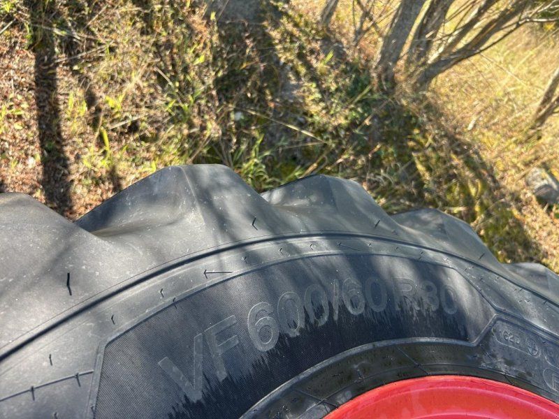 Michelin 600/60R30