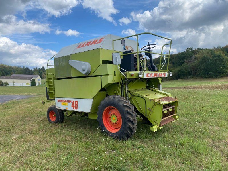 Claas Dominator 48