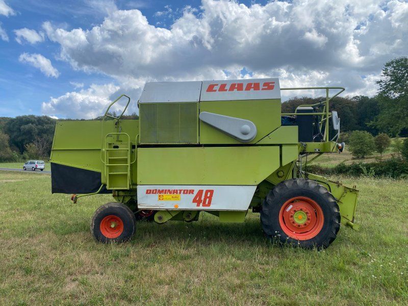 Claas Dominator 48