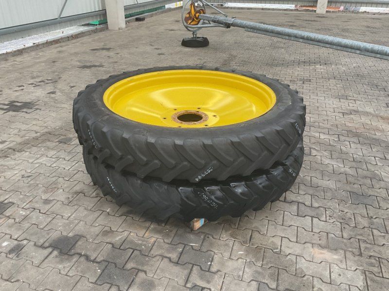 Alliance 300/95R52