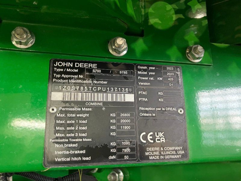 John Deere S785