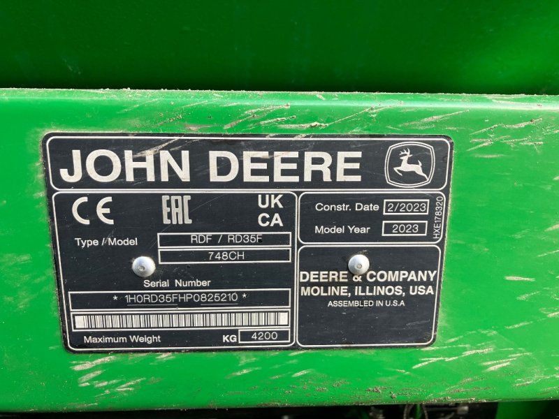 John Deere S785