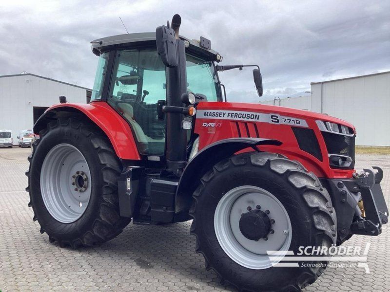 Massey Ferguson 7718 S DYNA-VT EXCLUSIVE