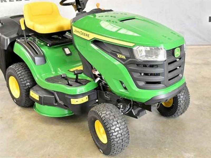 John Deere X117R RASEN