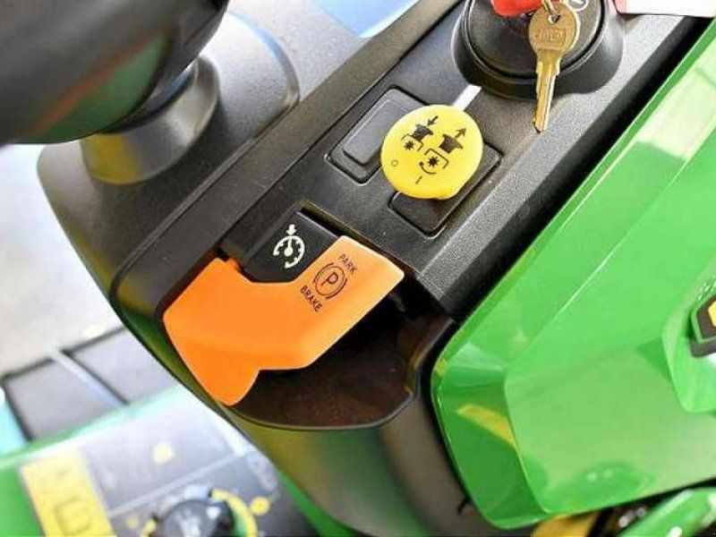 John Deere X370 RASEN