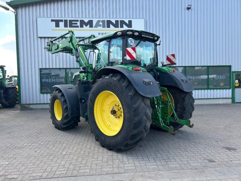 John Deere 6175R