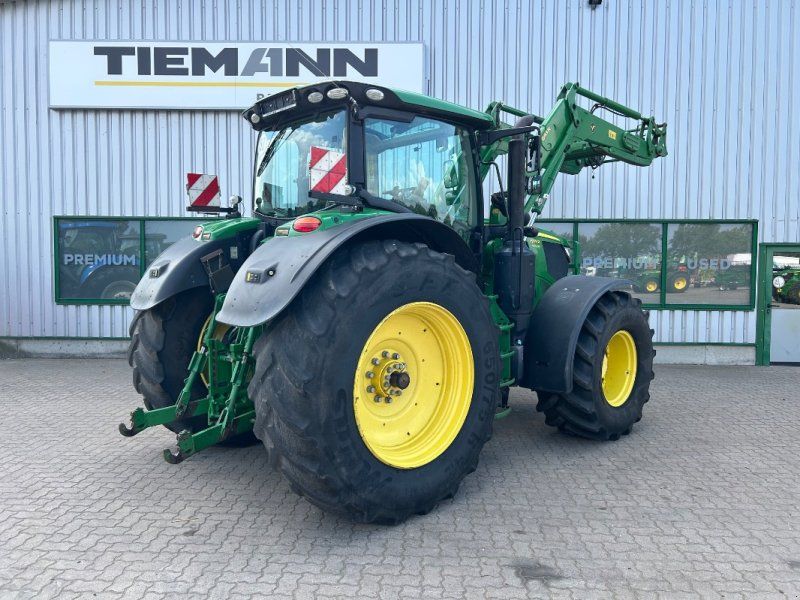 John Deere 6175R