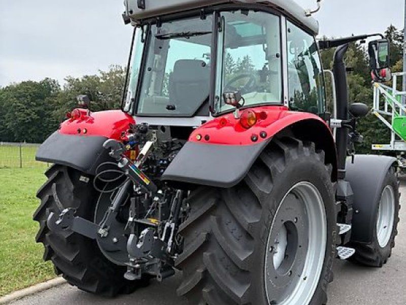 Massey Ferguson 5S145 Dyna-VT 