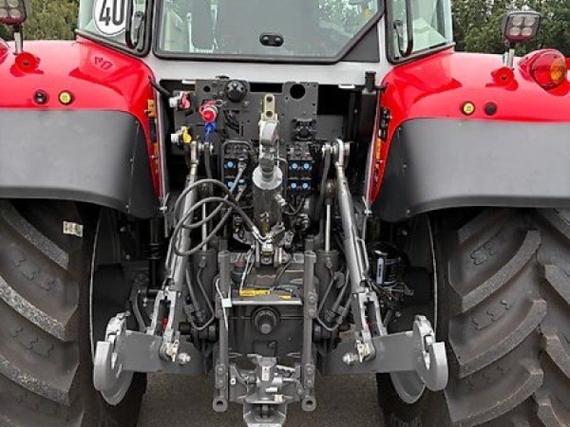 Massey Ferguson 5S145 Dyna-VT 
