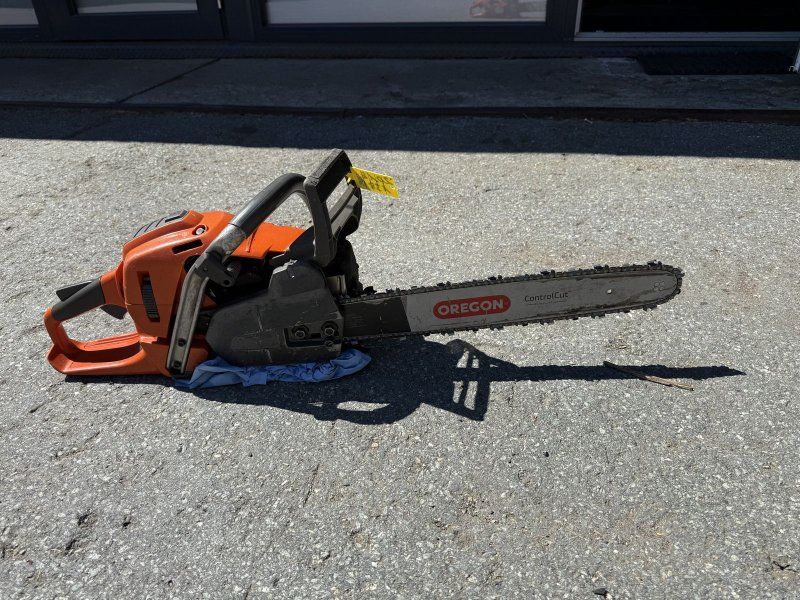 Husqvarna 560XP mit 45cm Schwertlänge